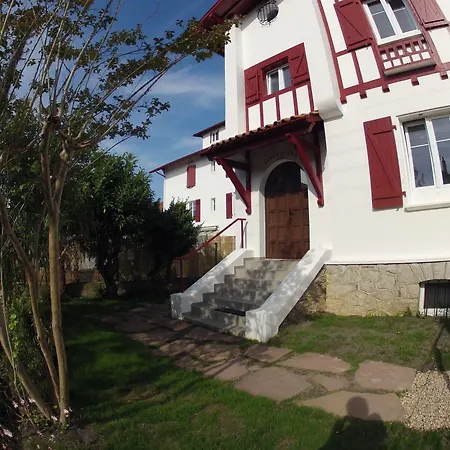 Bed & Breakfast Aux Arenes De Bayonne