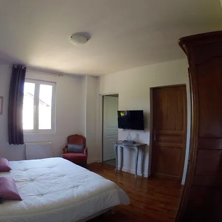 Aux Arenes De Bed & Breakfast Bayonne