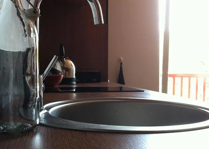 Bed & Breakfast Aux Arenes De 3*