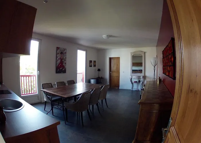 Aux Arenes De Bayonne